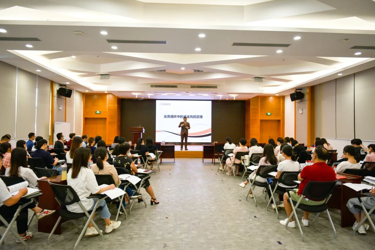 报名费包括学费吗_报名费学习EMBA的目的_报名费合法吗